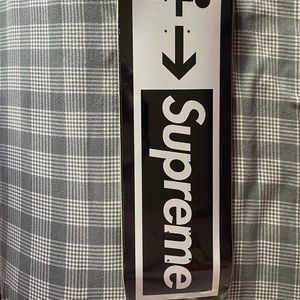 Supreme exit deck